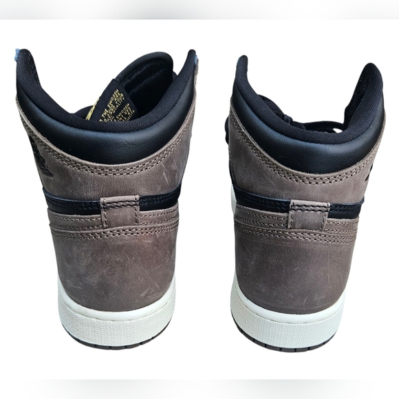 Air Jordan 1 Retro High OG Palomino FD1437-020 4.5Y **BRAND NEW** - Picture 6 of 9